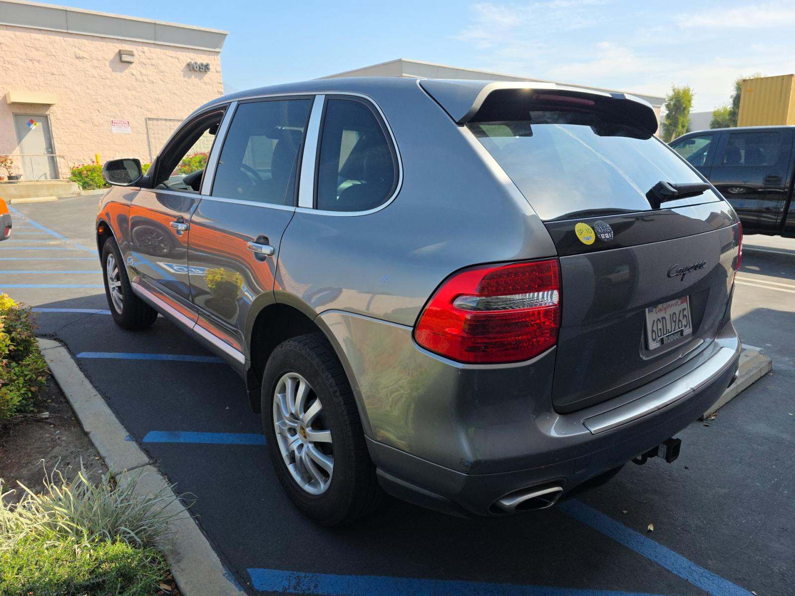 PORSCHE CAYENNE - 2