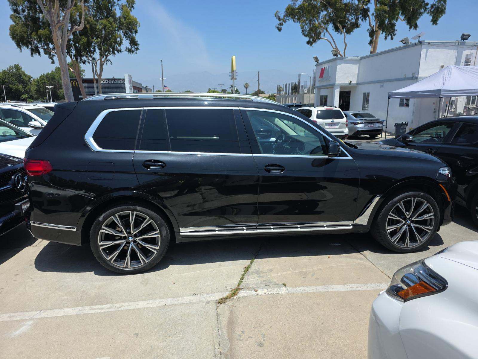 2021 BMW X7 xDrive40i AWD