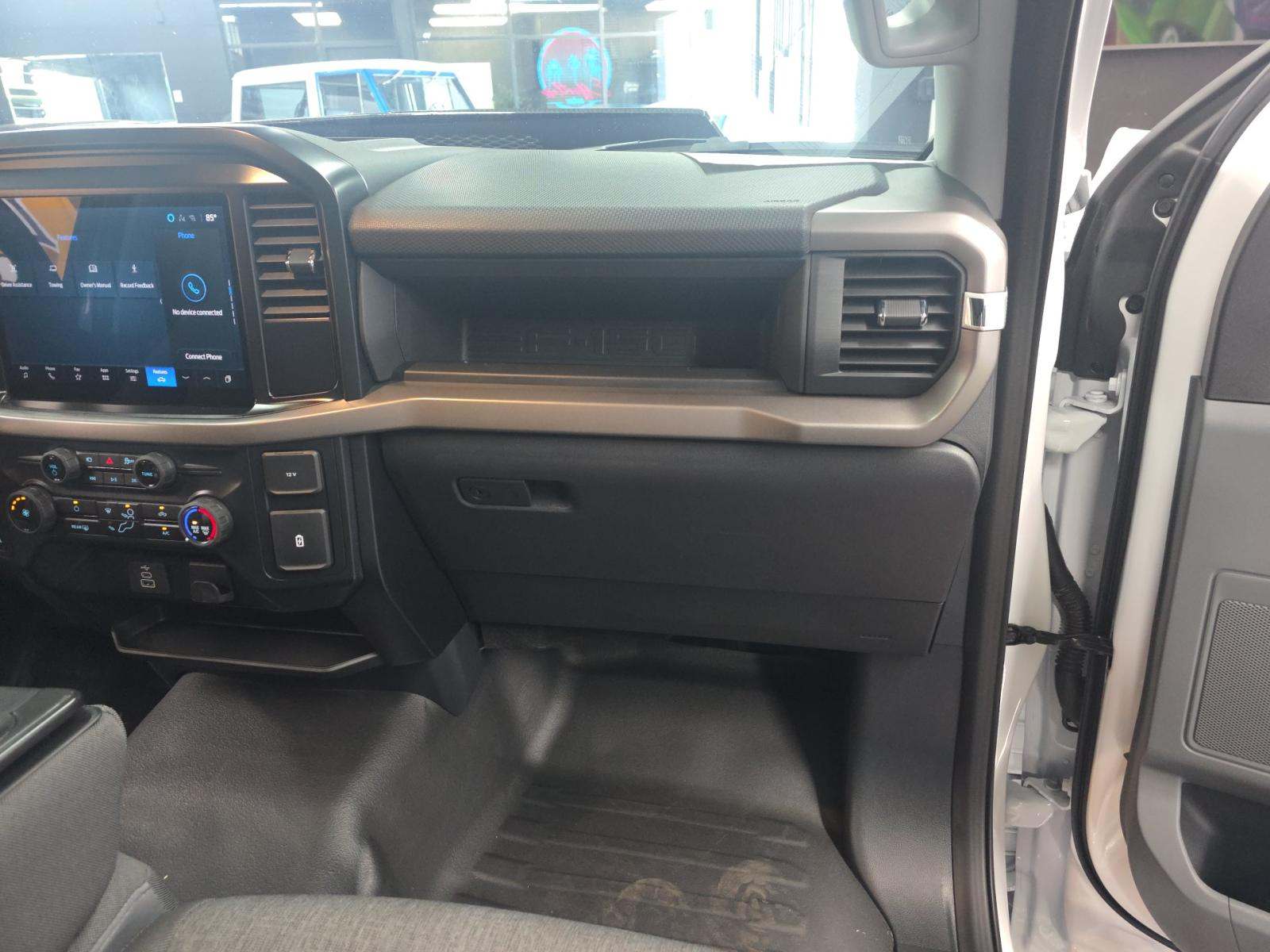 2025 Ford F-150 XL AWD