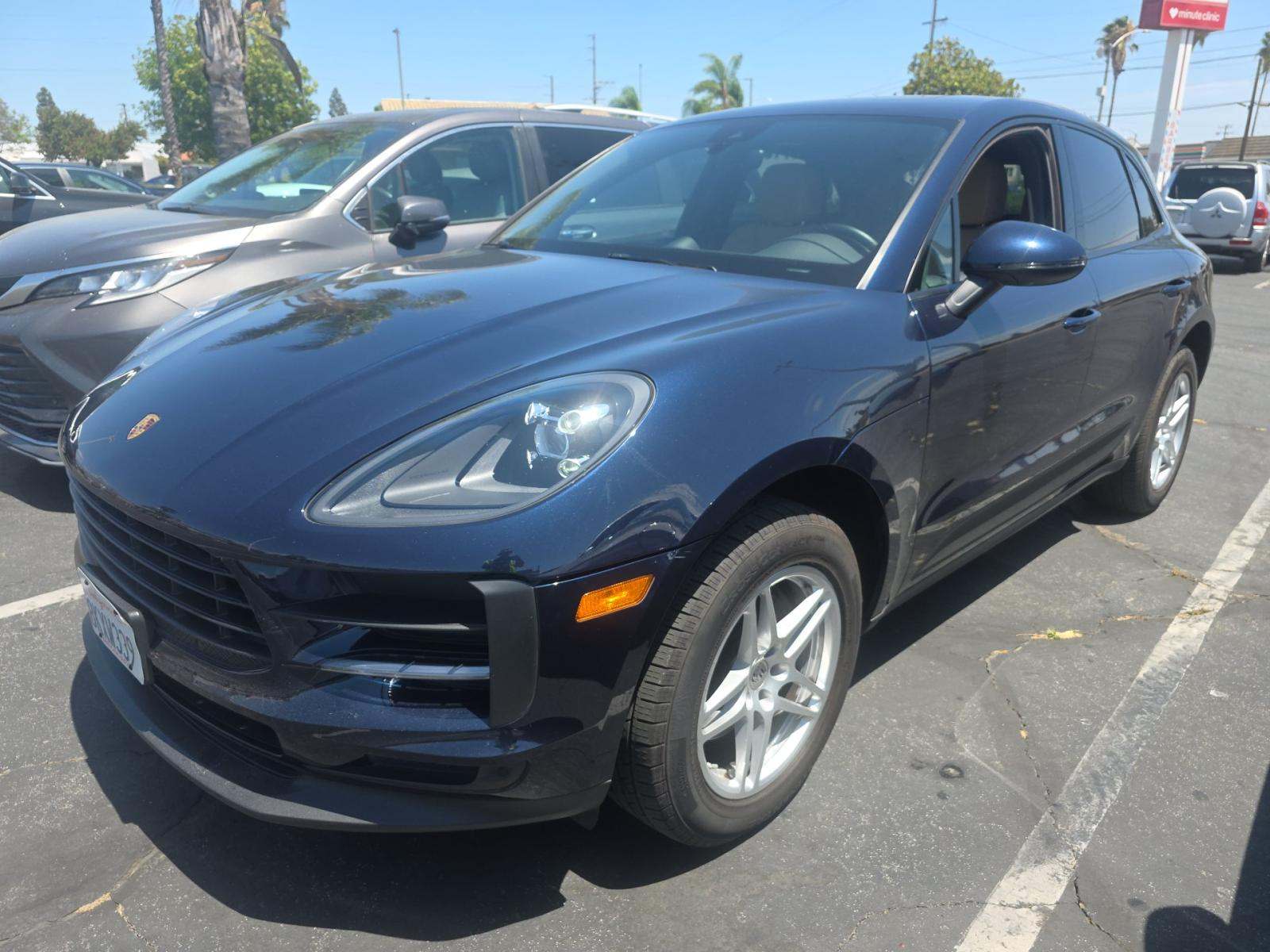 2019 Porsche Macan Base AWD