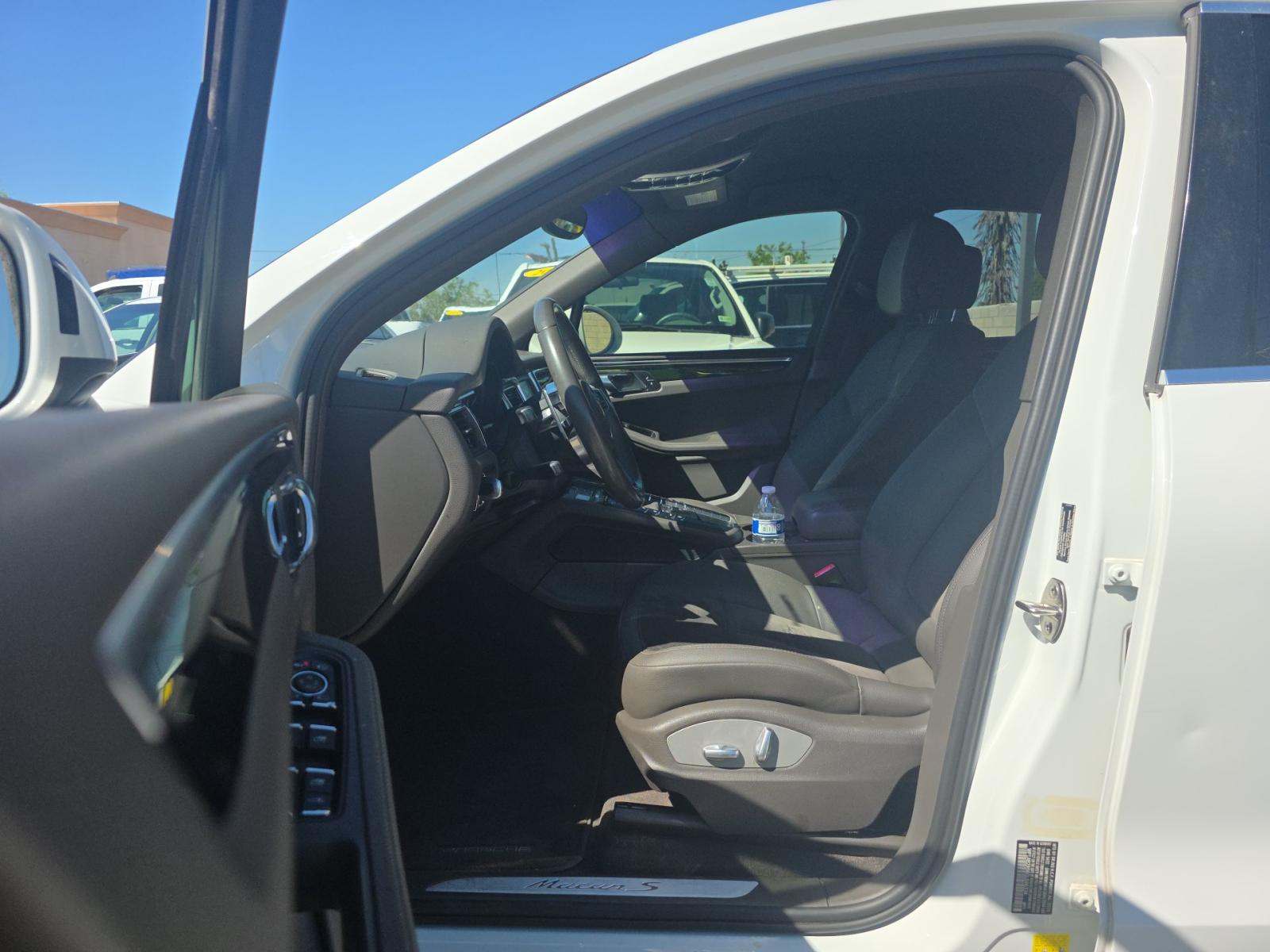 2016 Porsche Macan S AWD