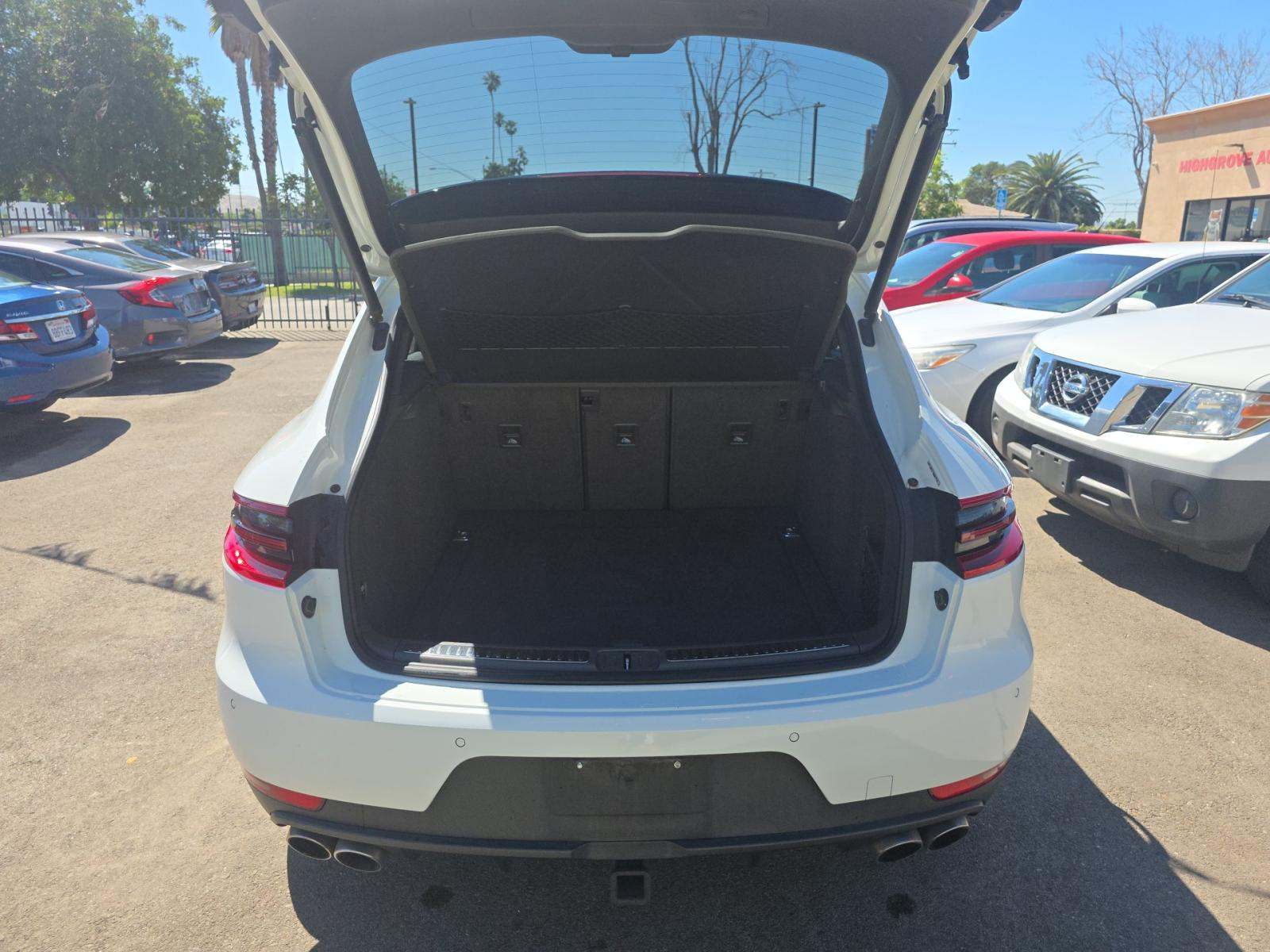 2016 Porsche Macan S AWD