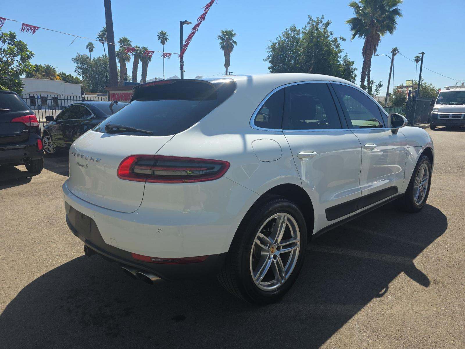 2016 Porsche Macan S AWD