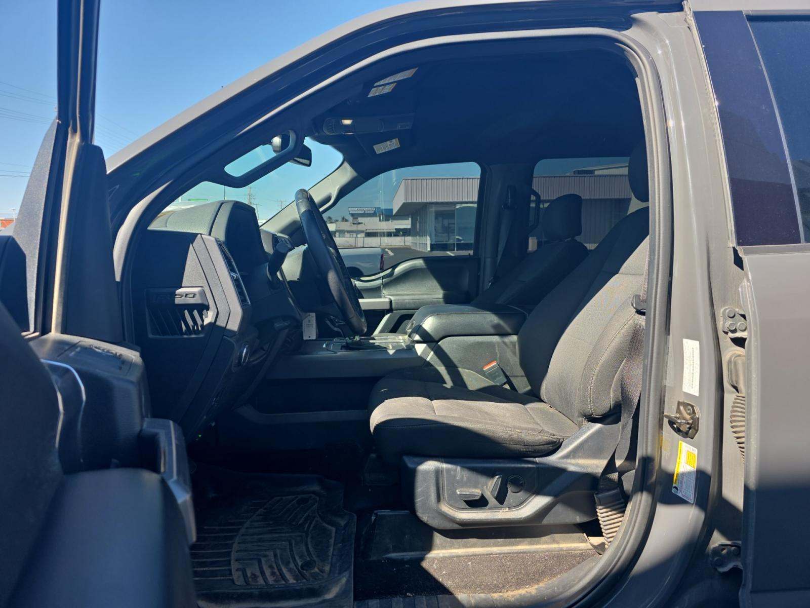 2020 Ford F-150 XLT RWD