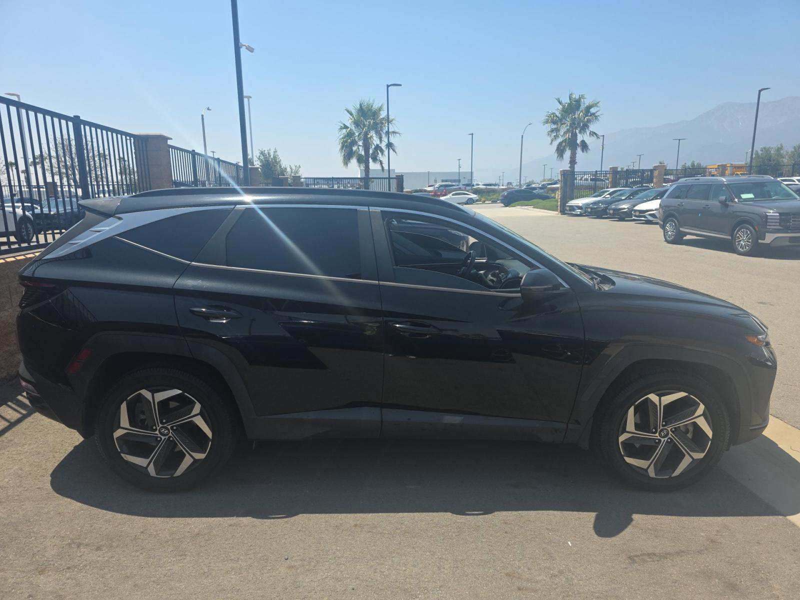HYUNDAI TUCSON - 4