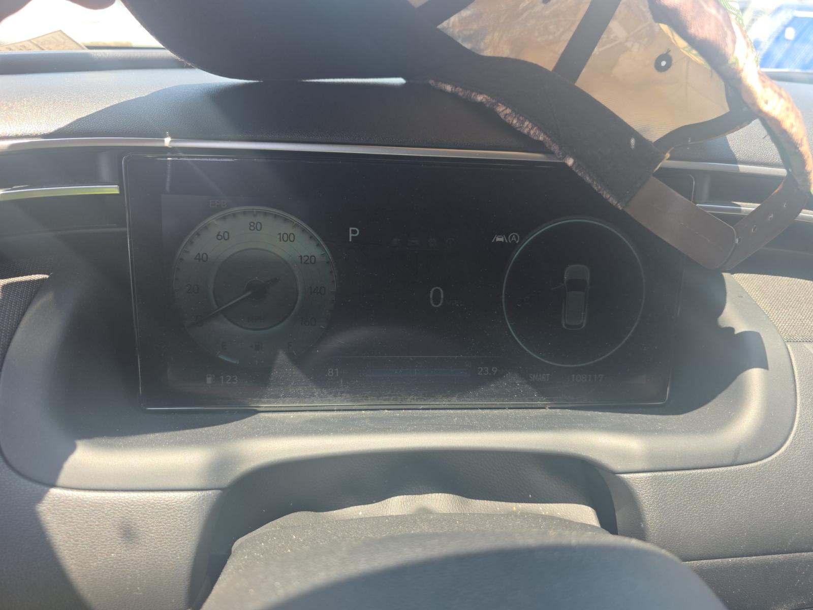 HYUNDAI TUCSON - 9