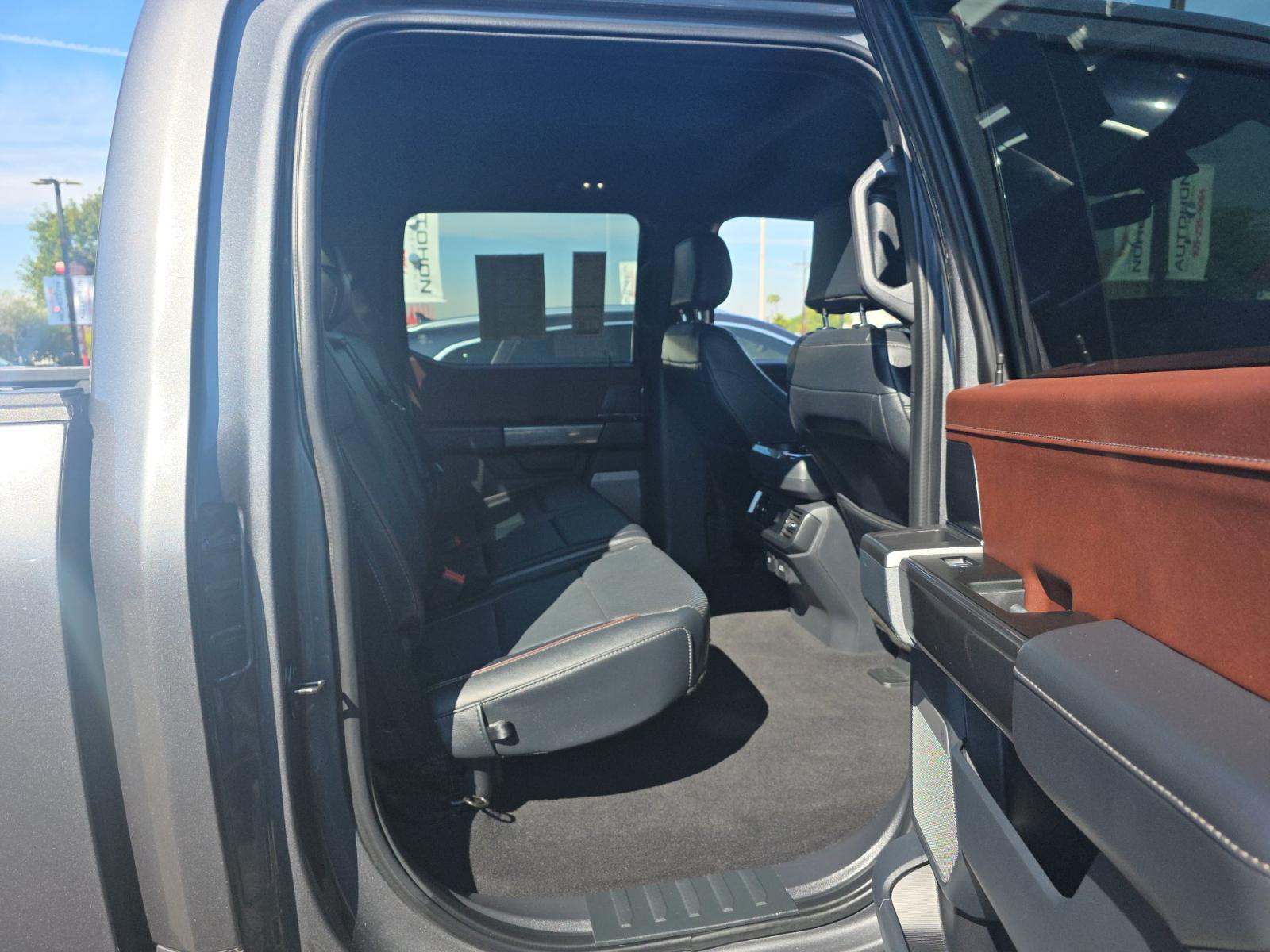 2023 Ford F-150 Lariat AWD