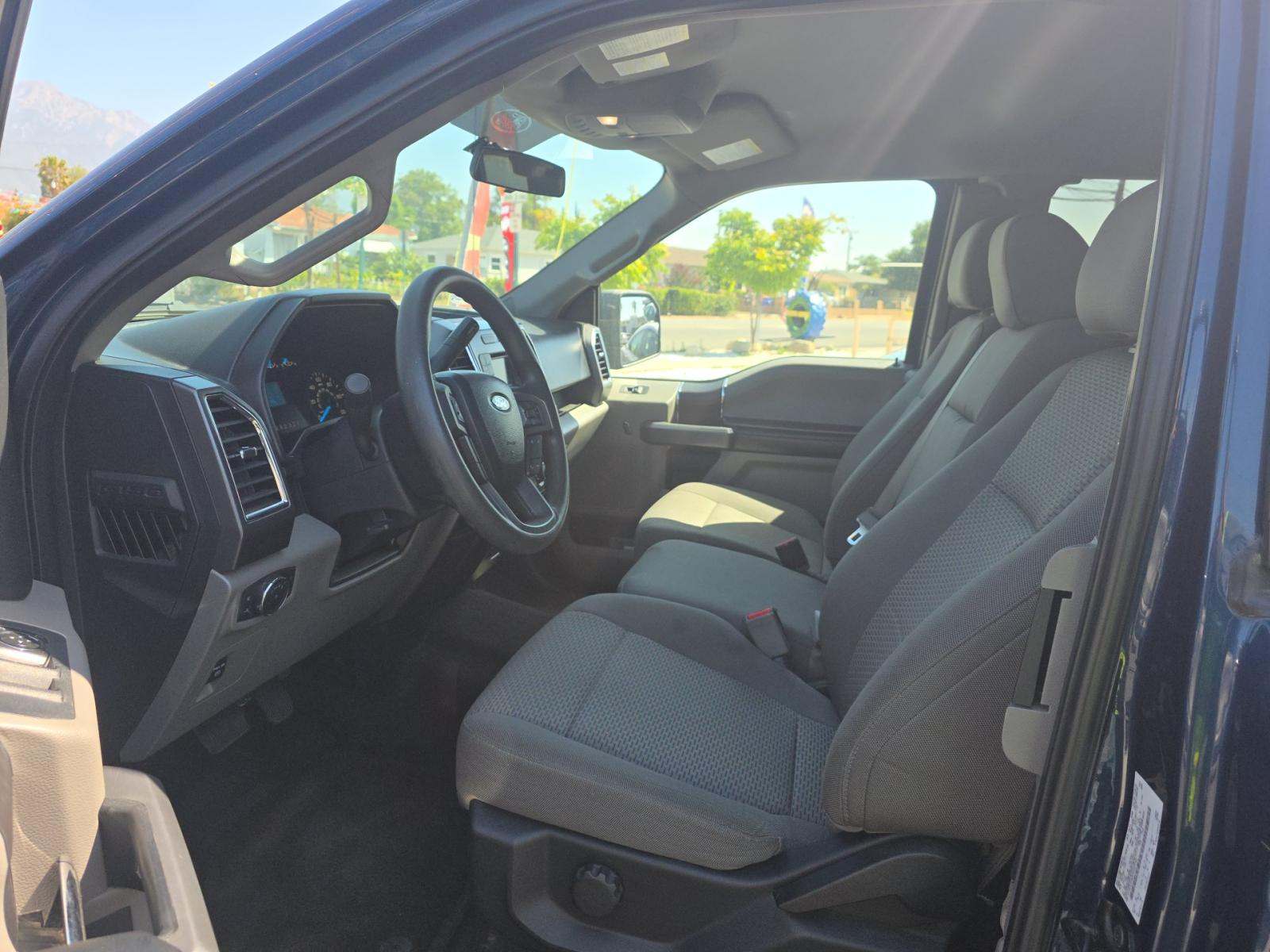 FORD F-150 - 6
