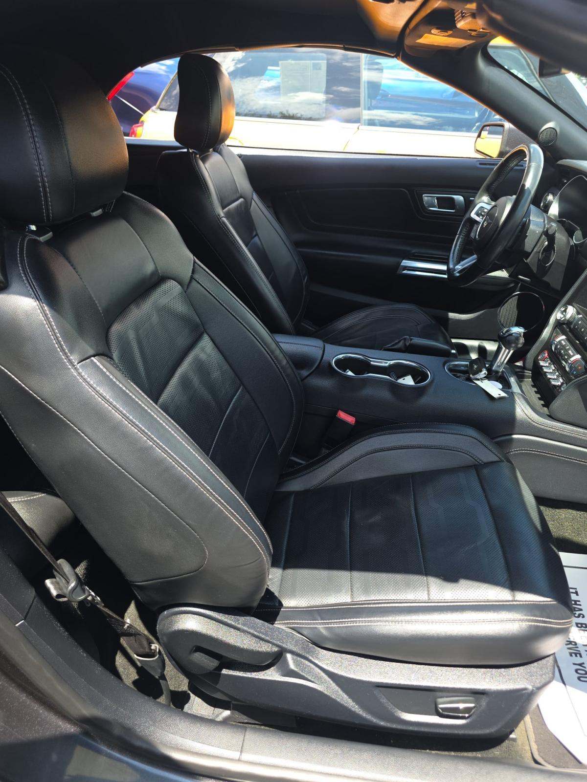 2018 Ford Mustang EcoBoost Premium RWD