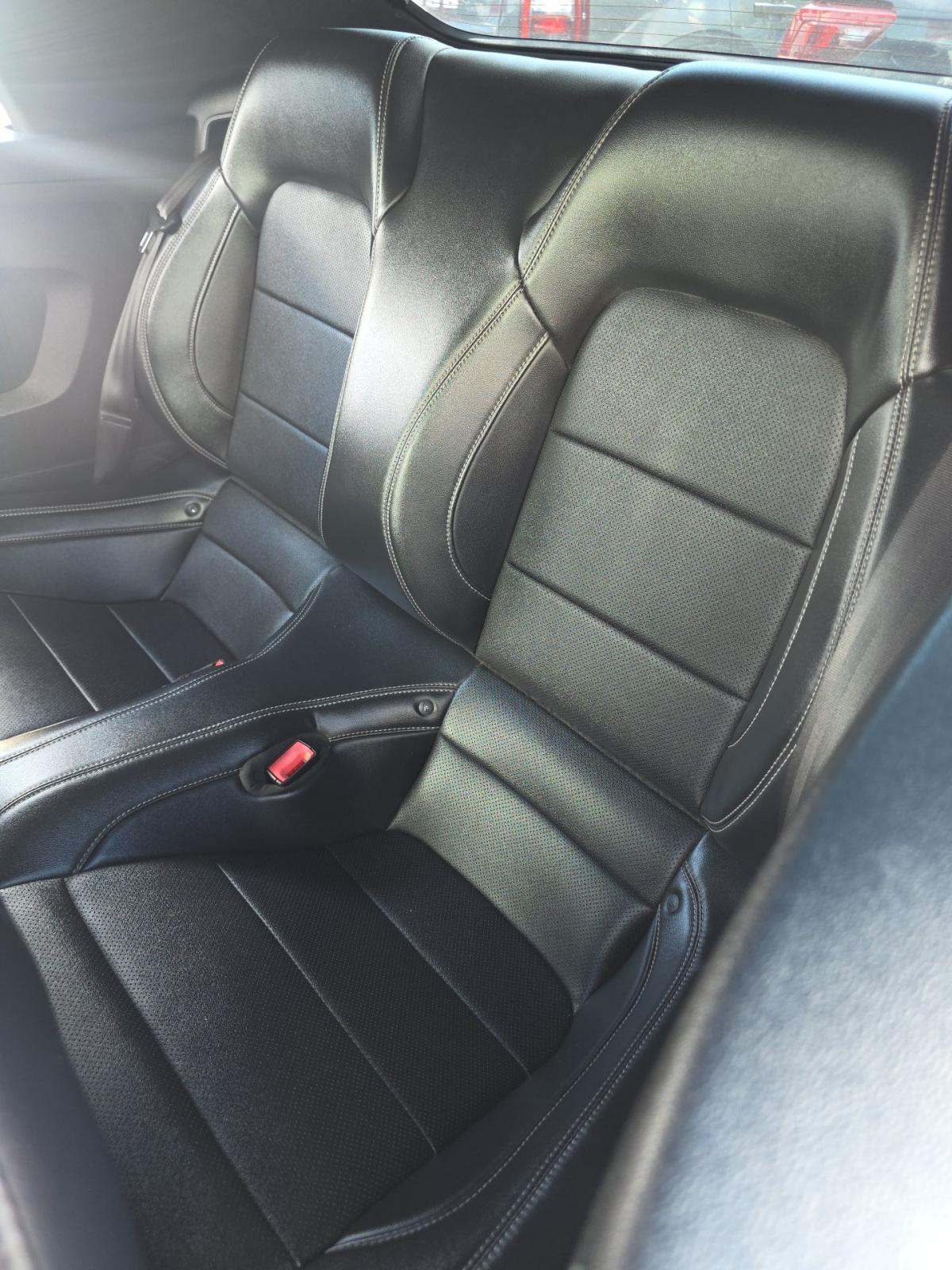 2018 Ford Mustang EcoBoost Premium RWD