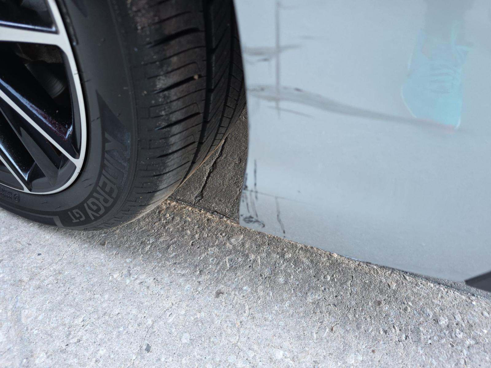 2024 Toyota Camry SE FWD