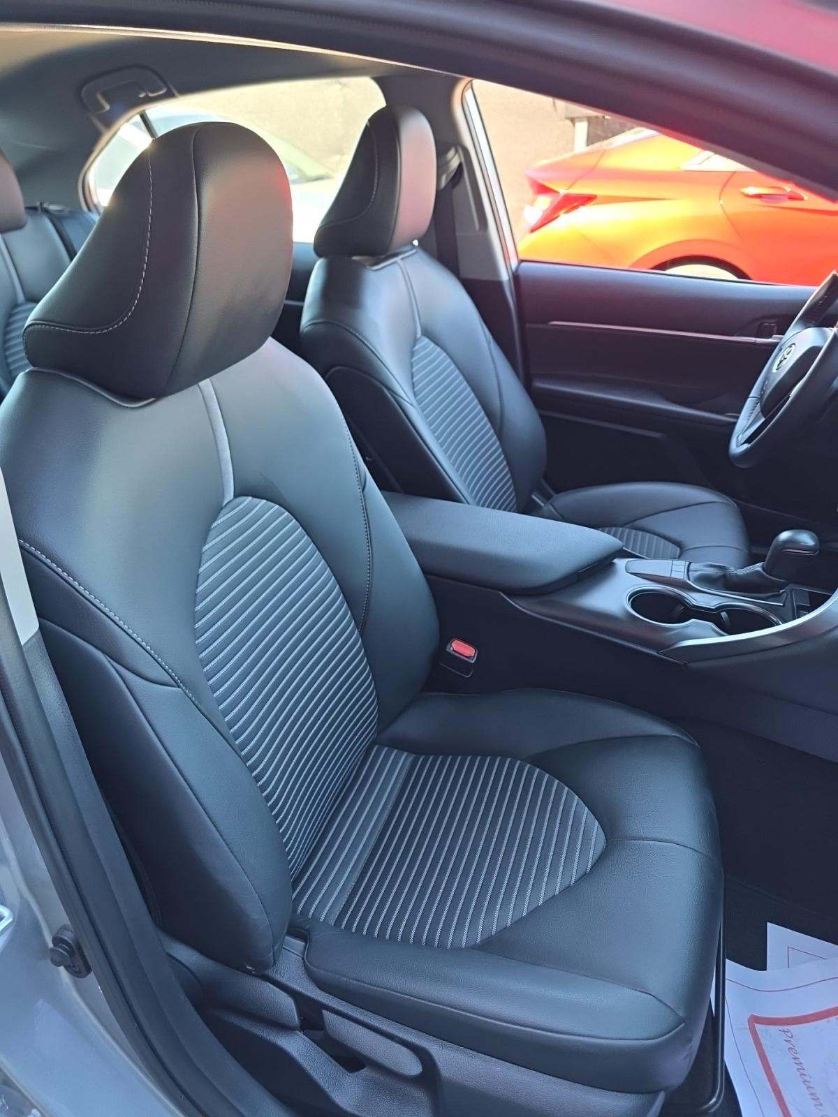 2024 Toyota Camry SE FWD