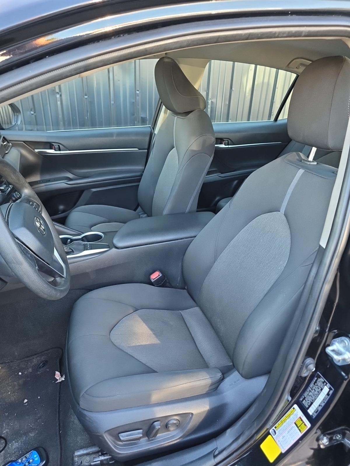 2023 Toyota Camry LE FWD