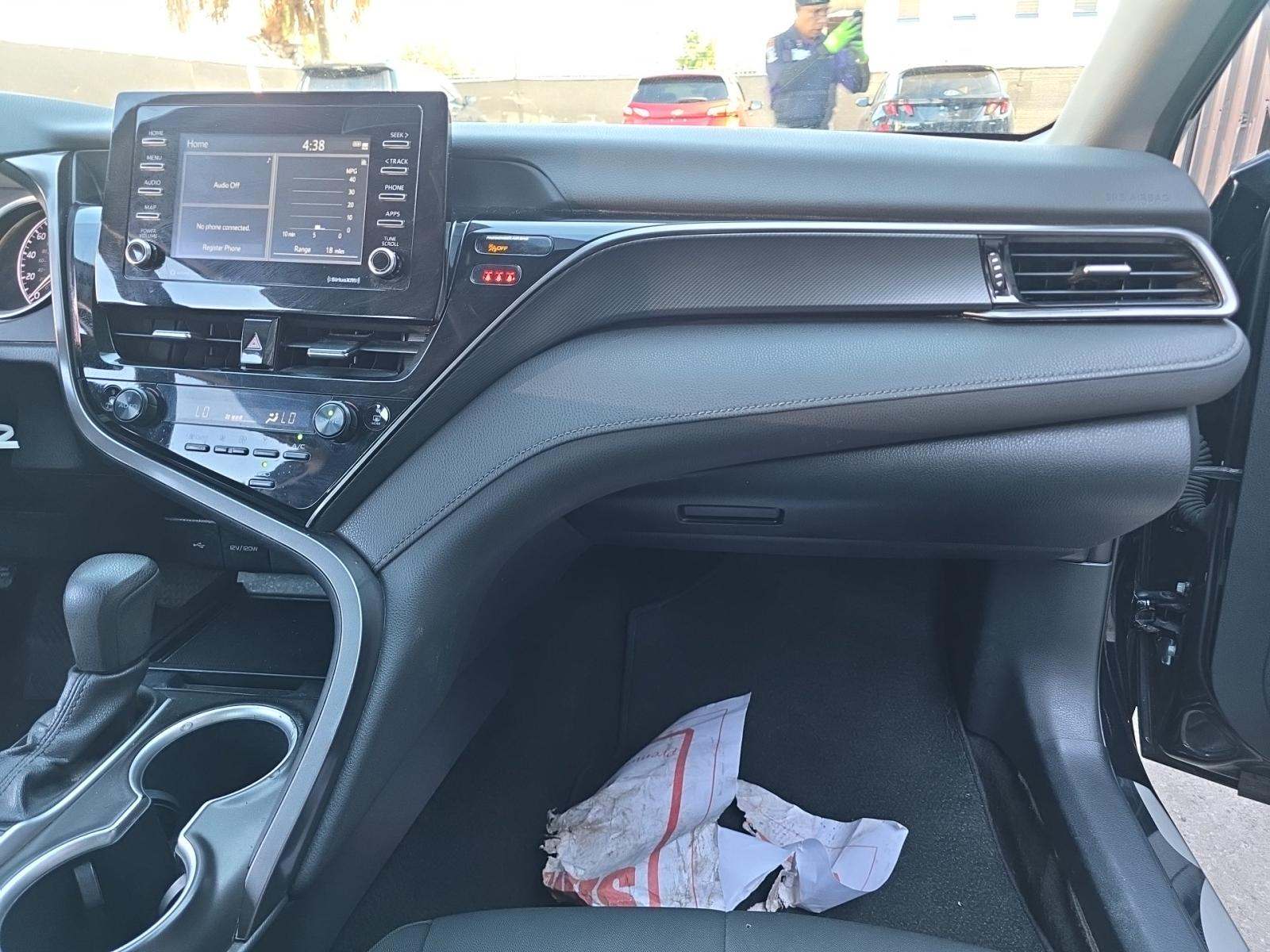 2023 Toyota Camry LE FWD