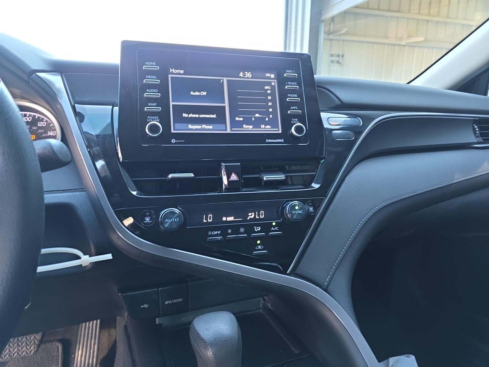 2023 Toyota Camry LE FWD