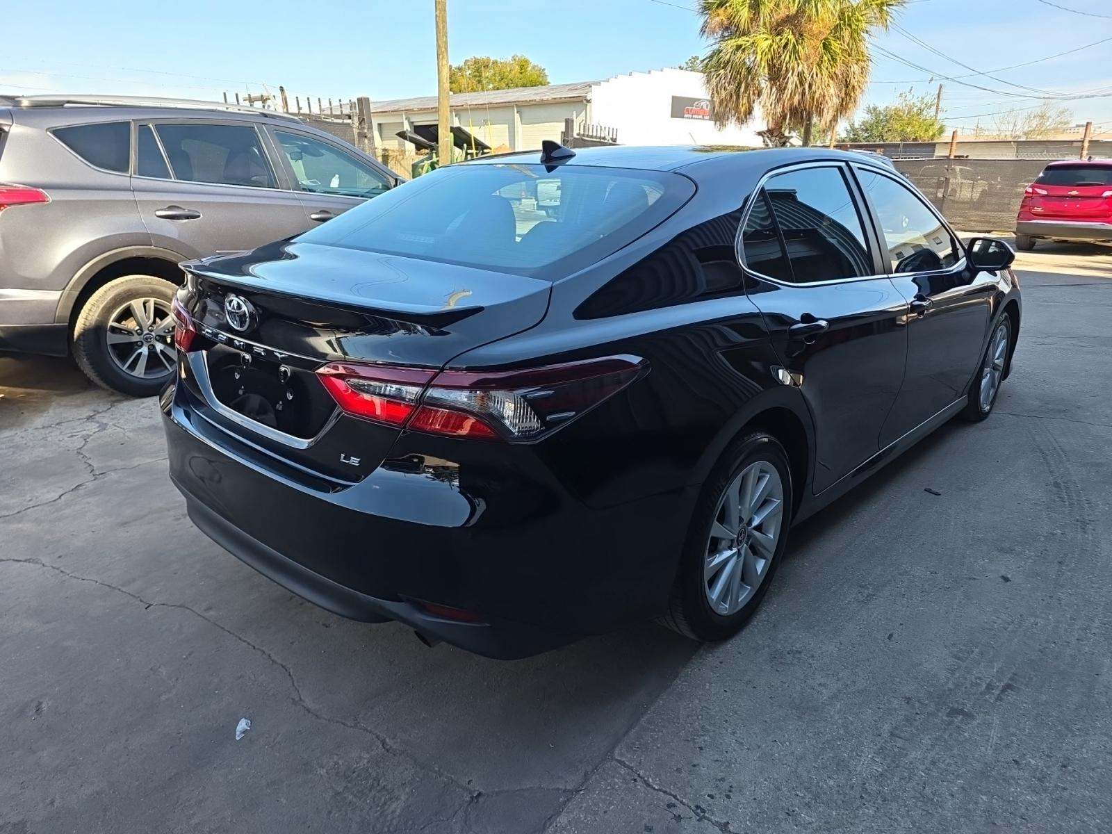 2023 Toyota Camry LE FWD