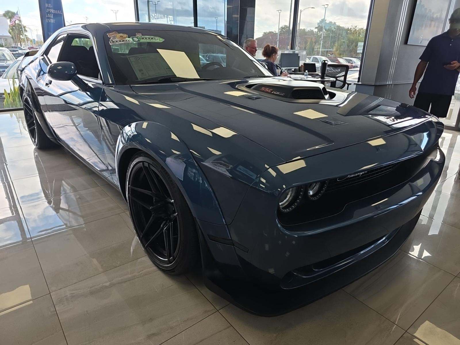 2022 Dodge Challenger R/T Scat Pack Widebody RWD