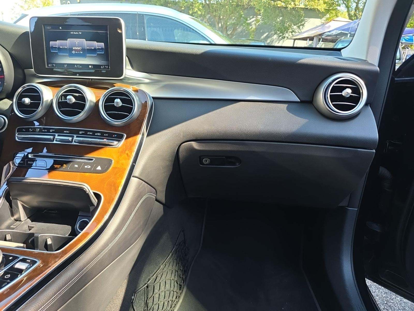 2016 Mercedes-Benz GLC GLC 300 RWD