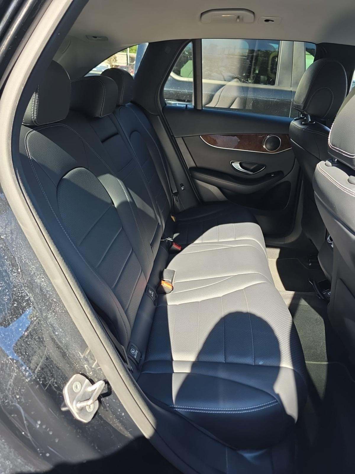 2016 Mercedes-Benz GLC GLC 300 RWD