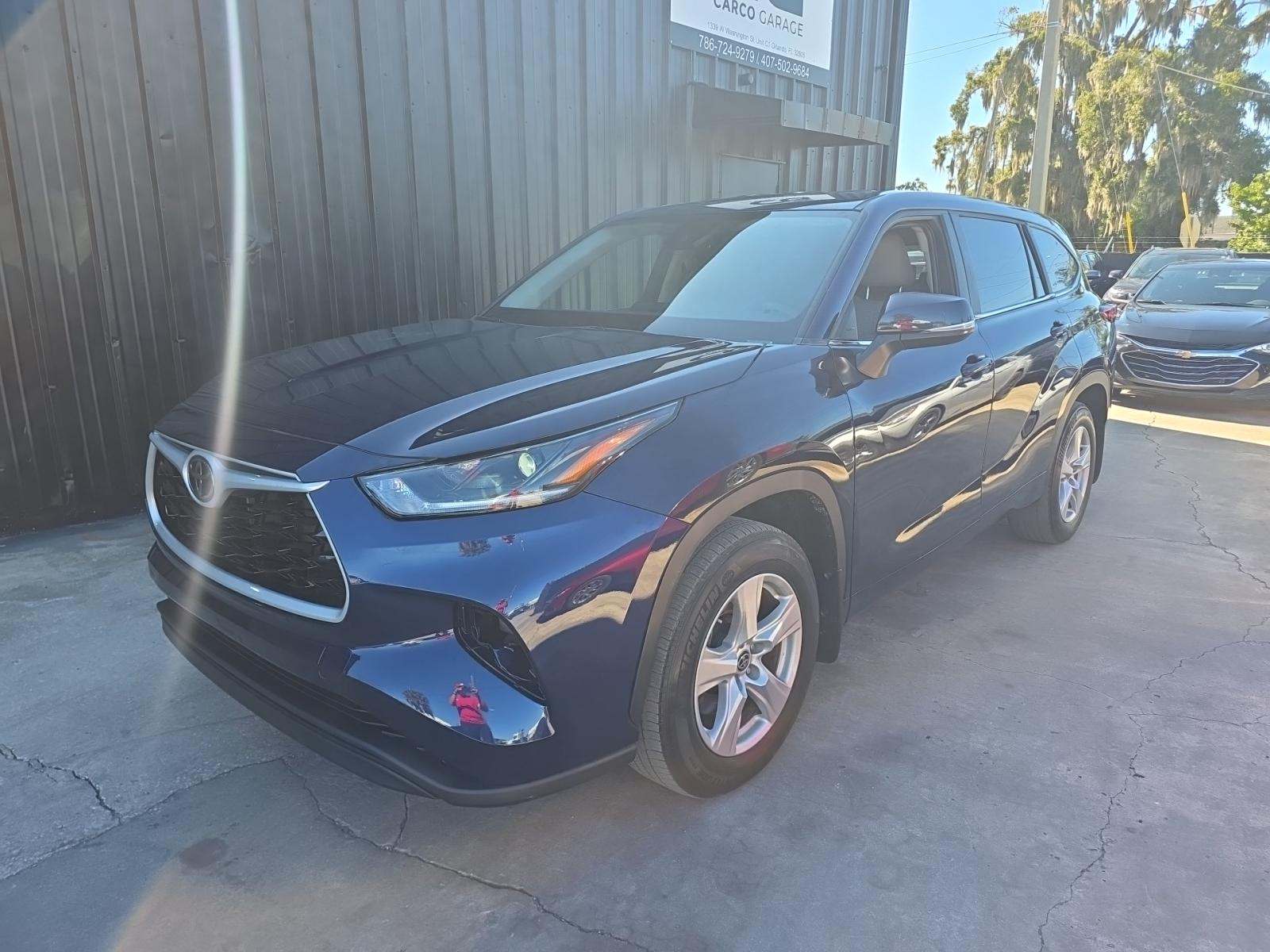 2024 Toyota Highlander LE FWD