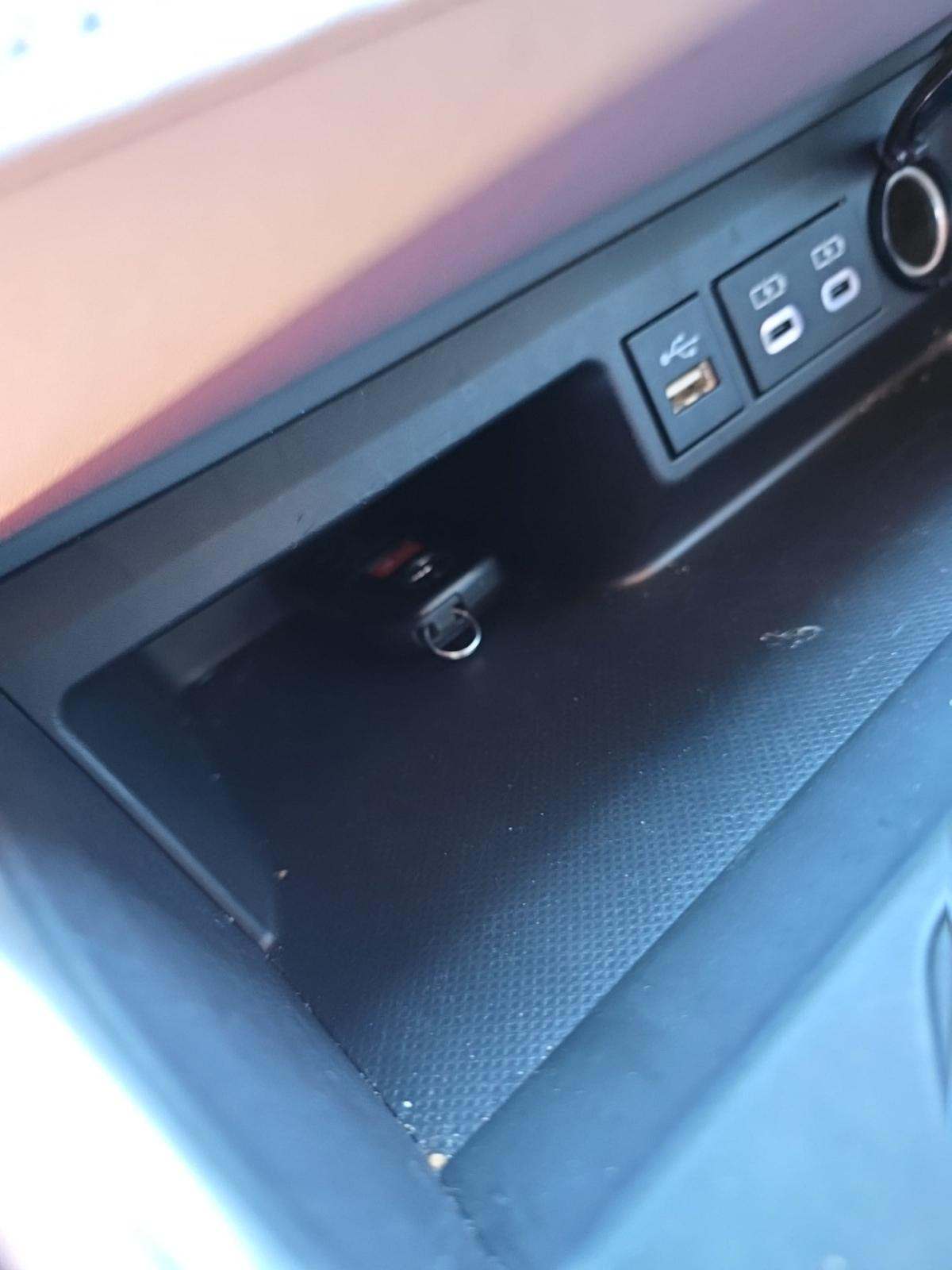 2024 Toyota Highlander LE FWD