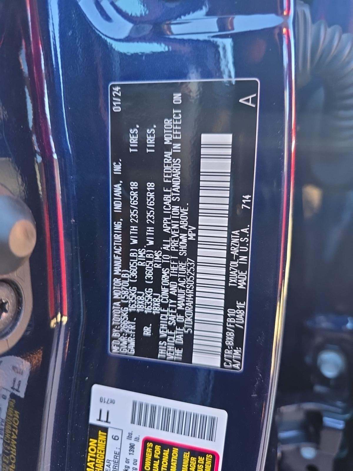 2024 Toyota Highlander LE FWD