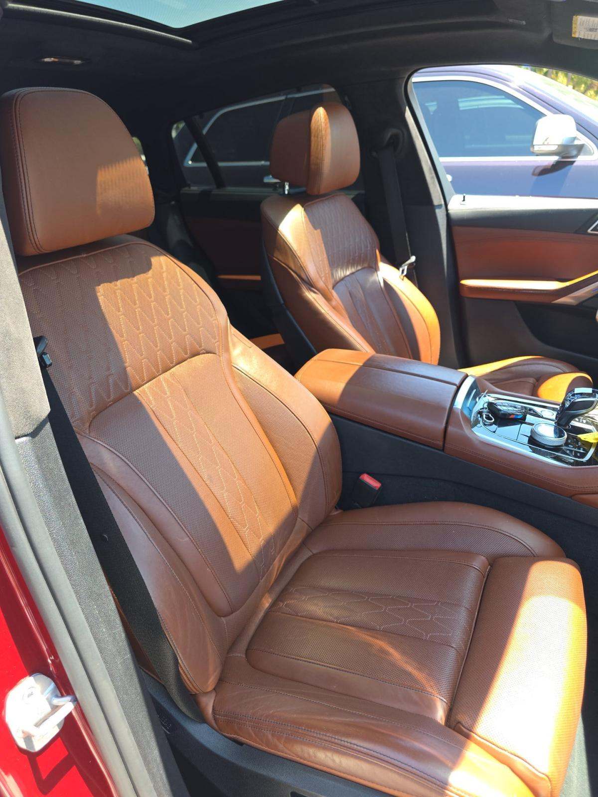 2021 BMW X6 M50i AWD