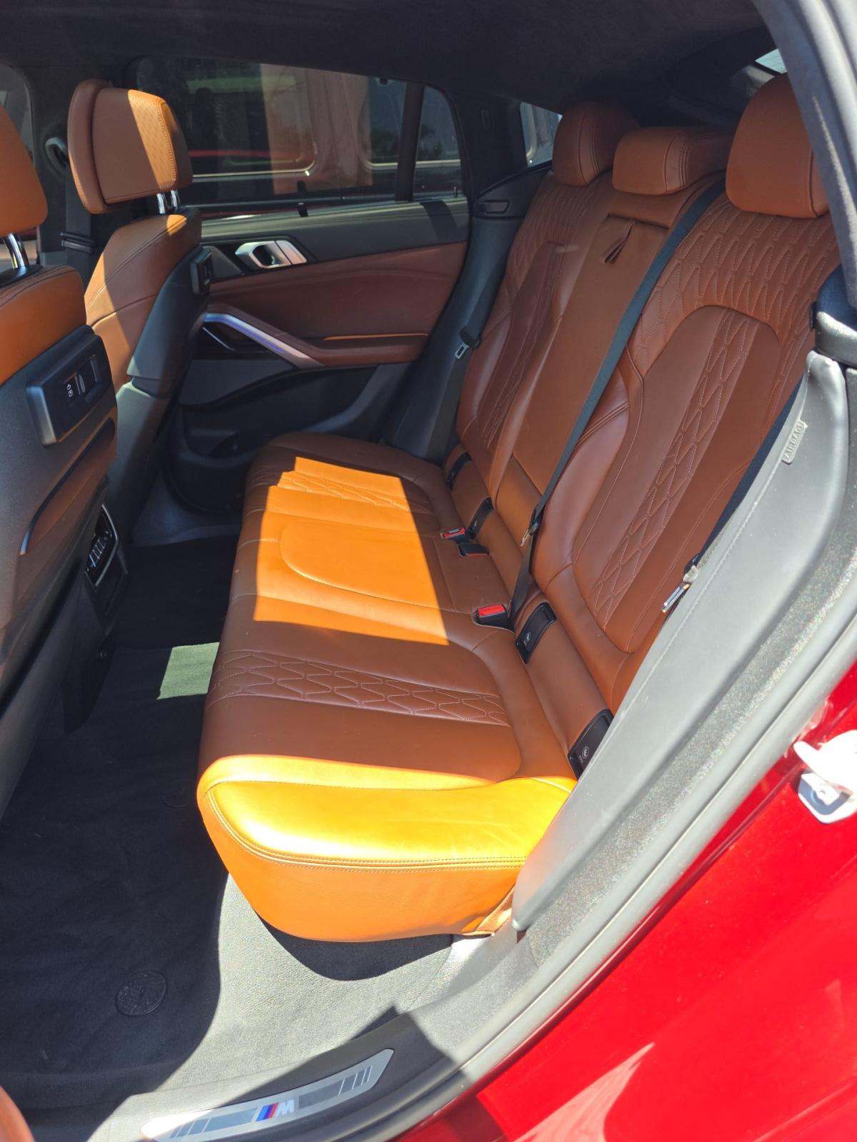 2021 BMW X6 M50i AWD