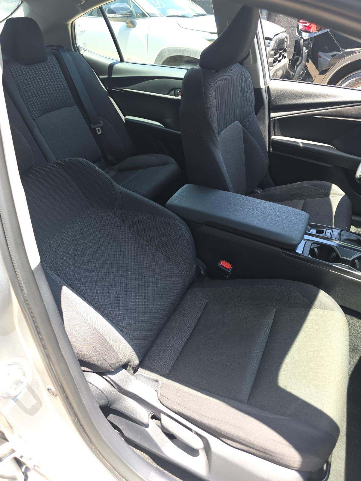 2025 Toyota Camry LE FWD