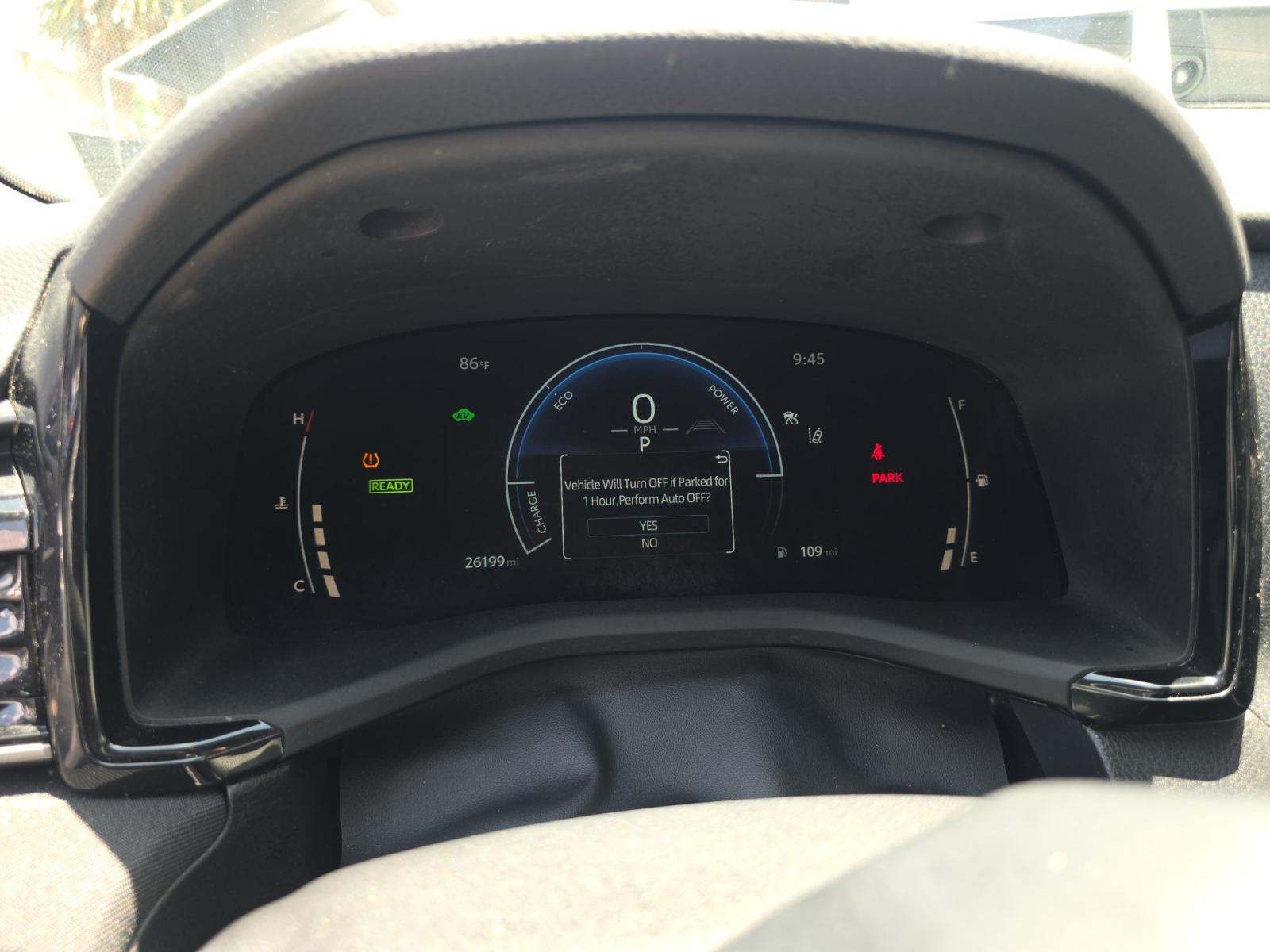2025 Toyota Camry LE FWD