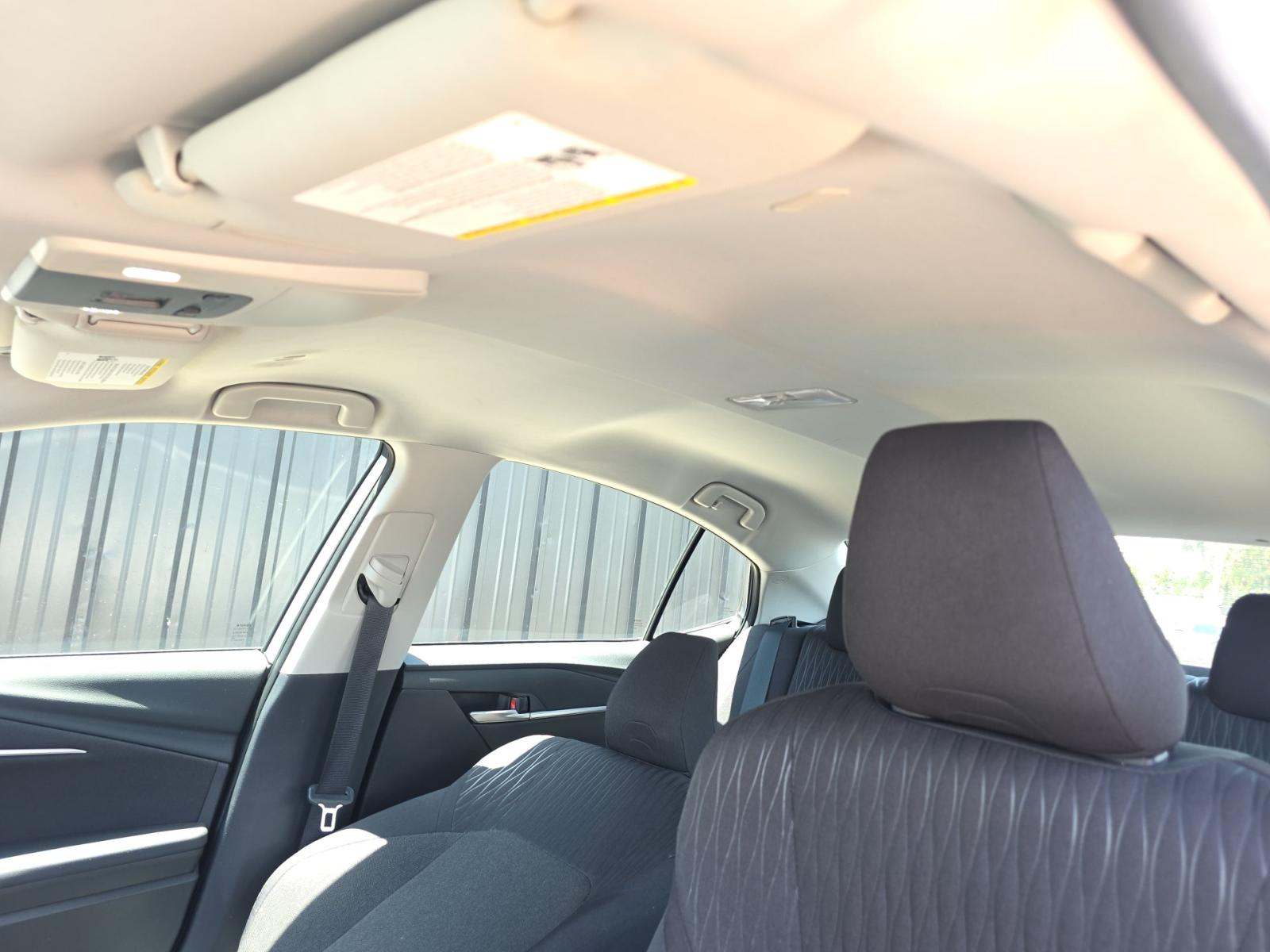 2025 Toyota Camry LE FWD