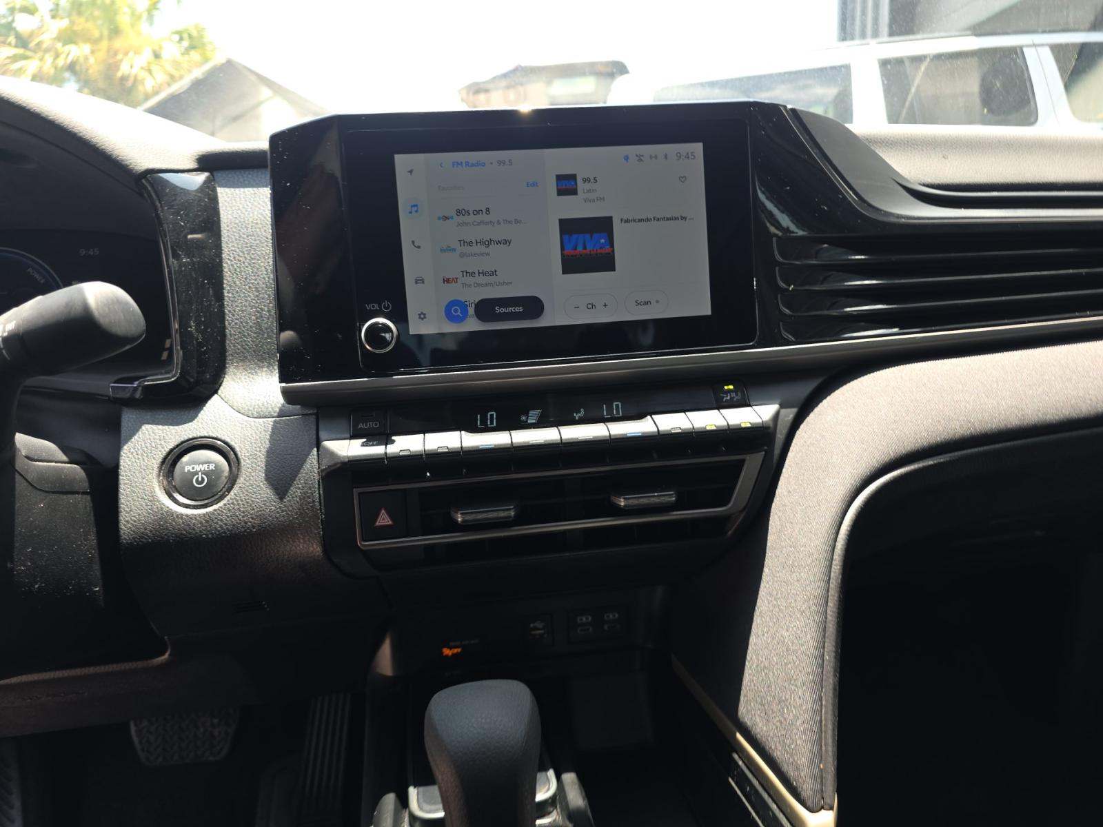 2025 Toyota Camry LE FWD