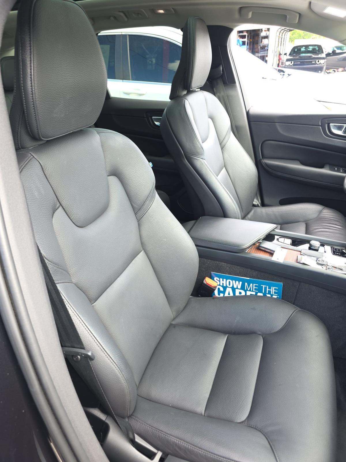 2024 Volvo XC60 B5 Plus AWD