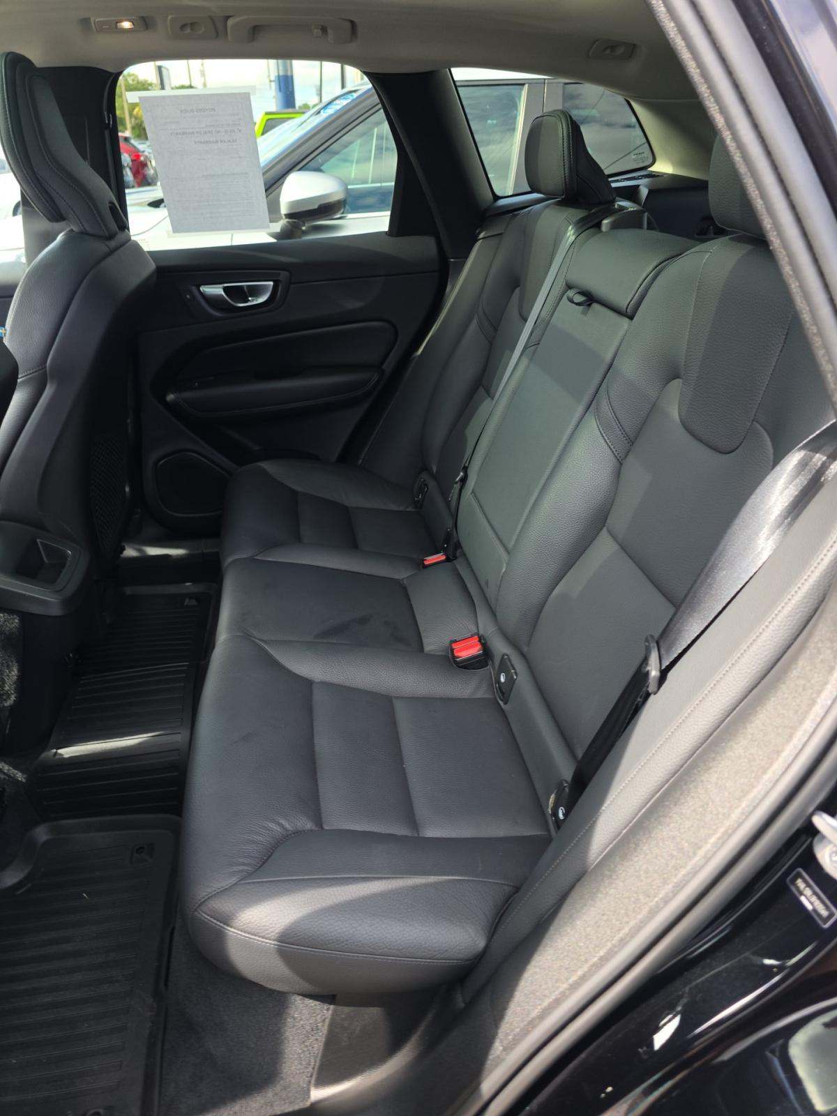 2024 Volvo XC60 B5 Plus AWD