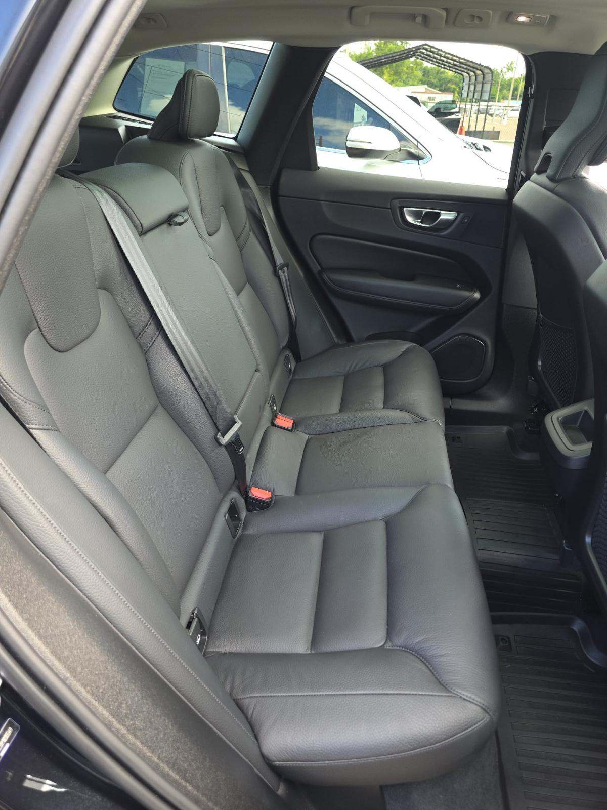 2024 Volvo XC60 B5 Plus AWD