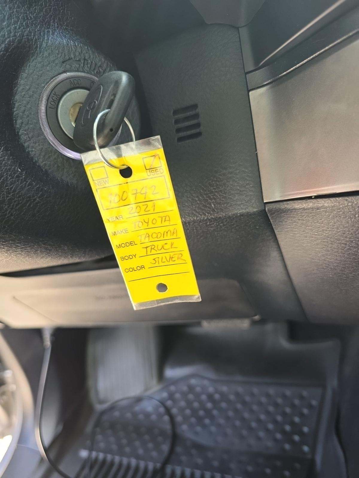 2021 Toyota Tacoma SR5 RWD