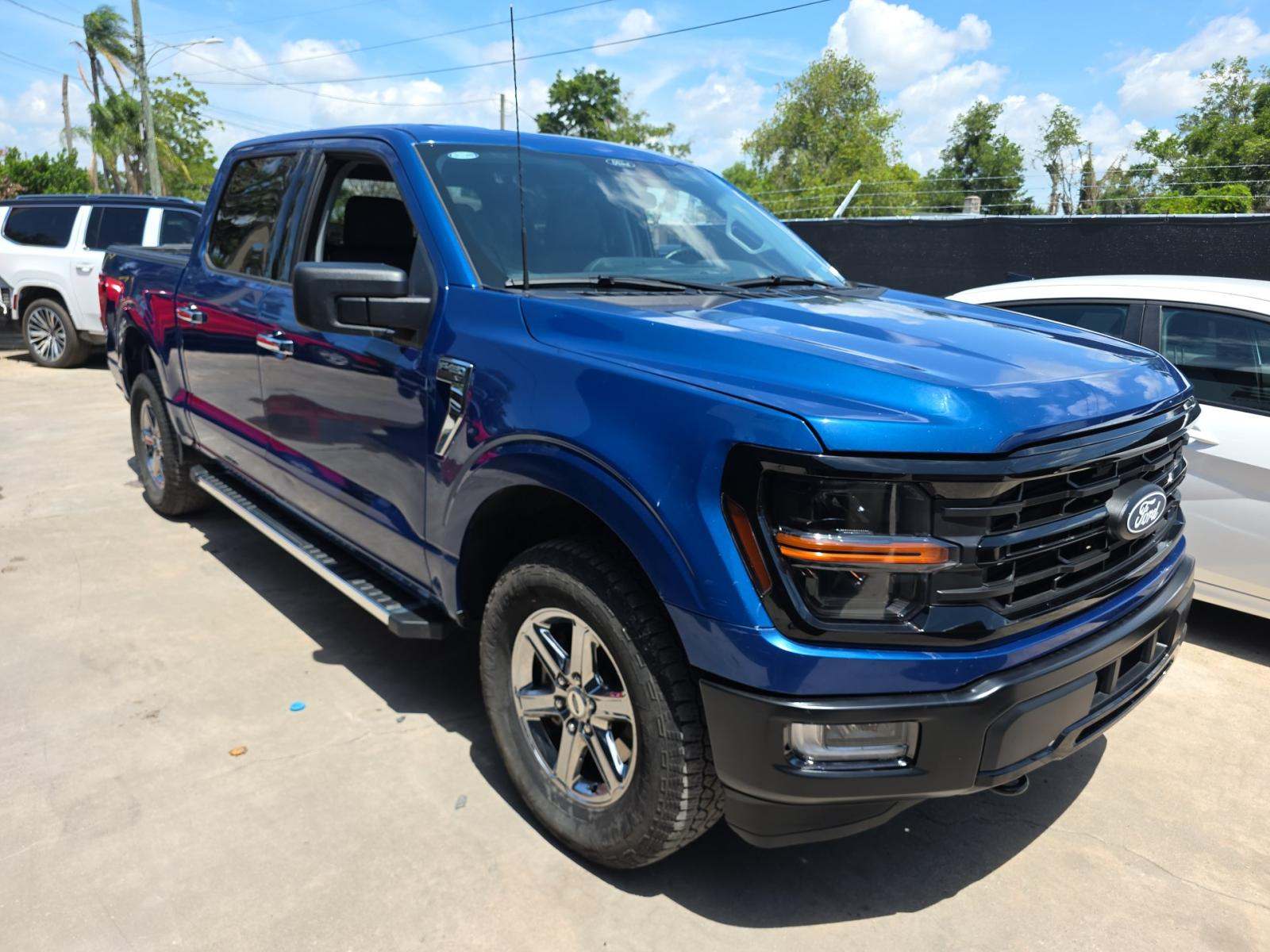 2025 Ford F-150 XLT AWD