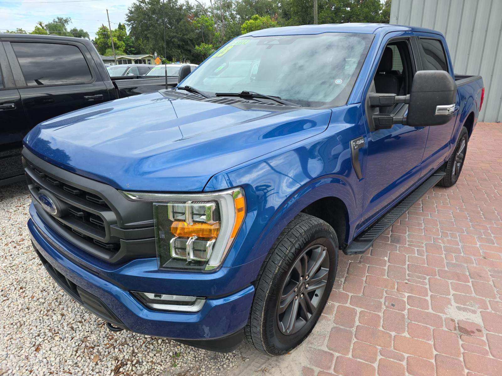 2023 Ford F-150 XLT AWD