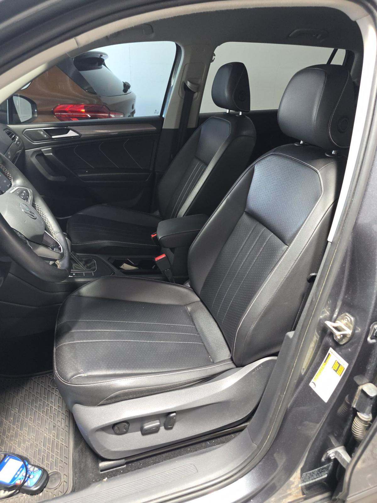 2022 Volkswagen Tiguan 2.0T SE FWD