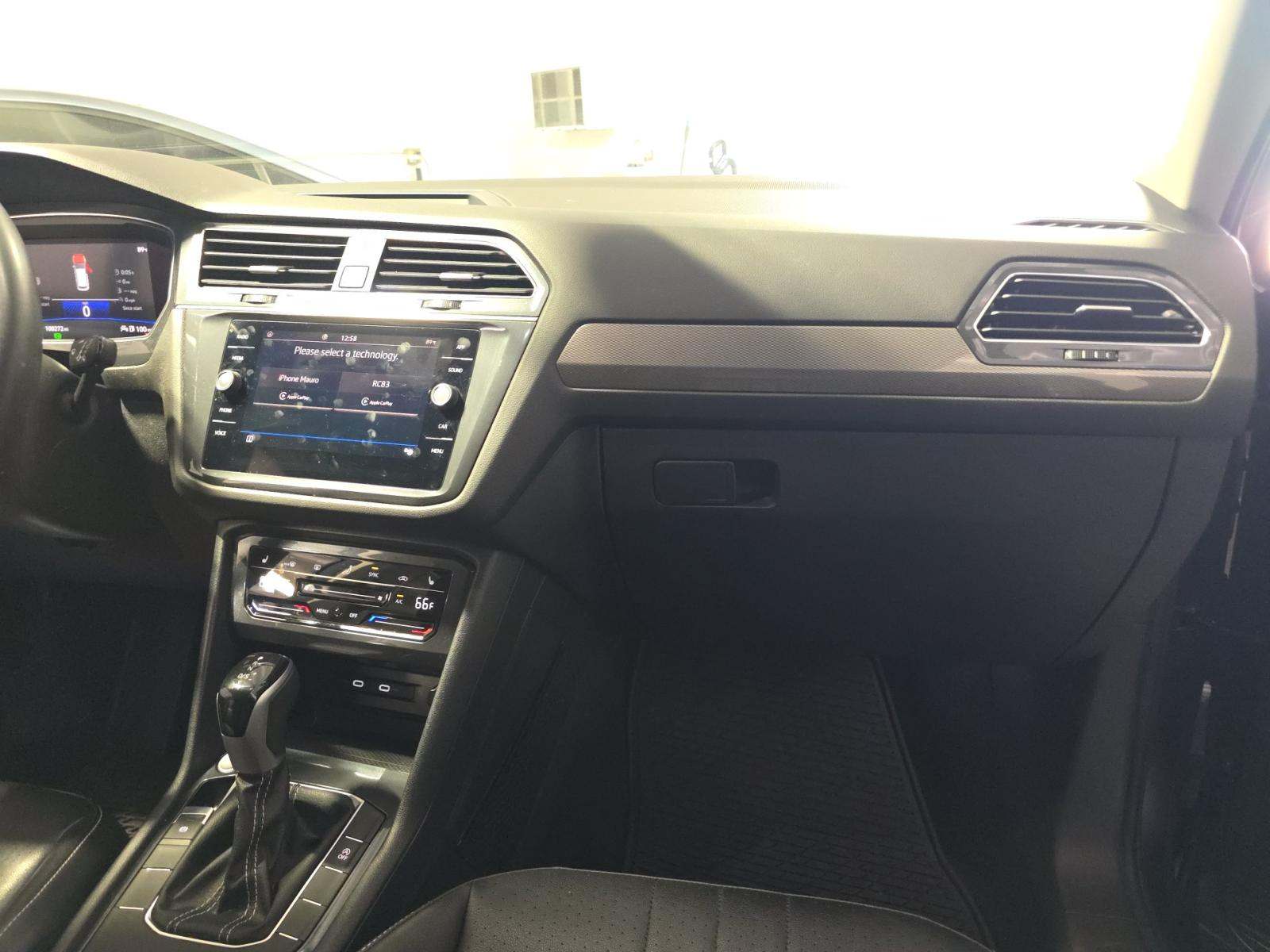 2022 Volkswagen Tiguan 2.0T SE FWD
