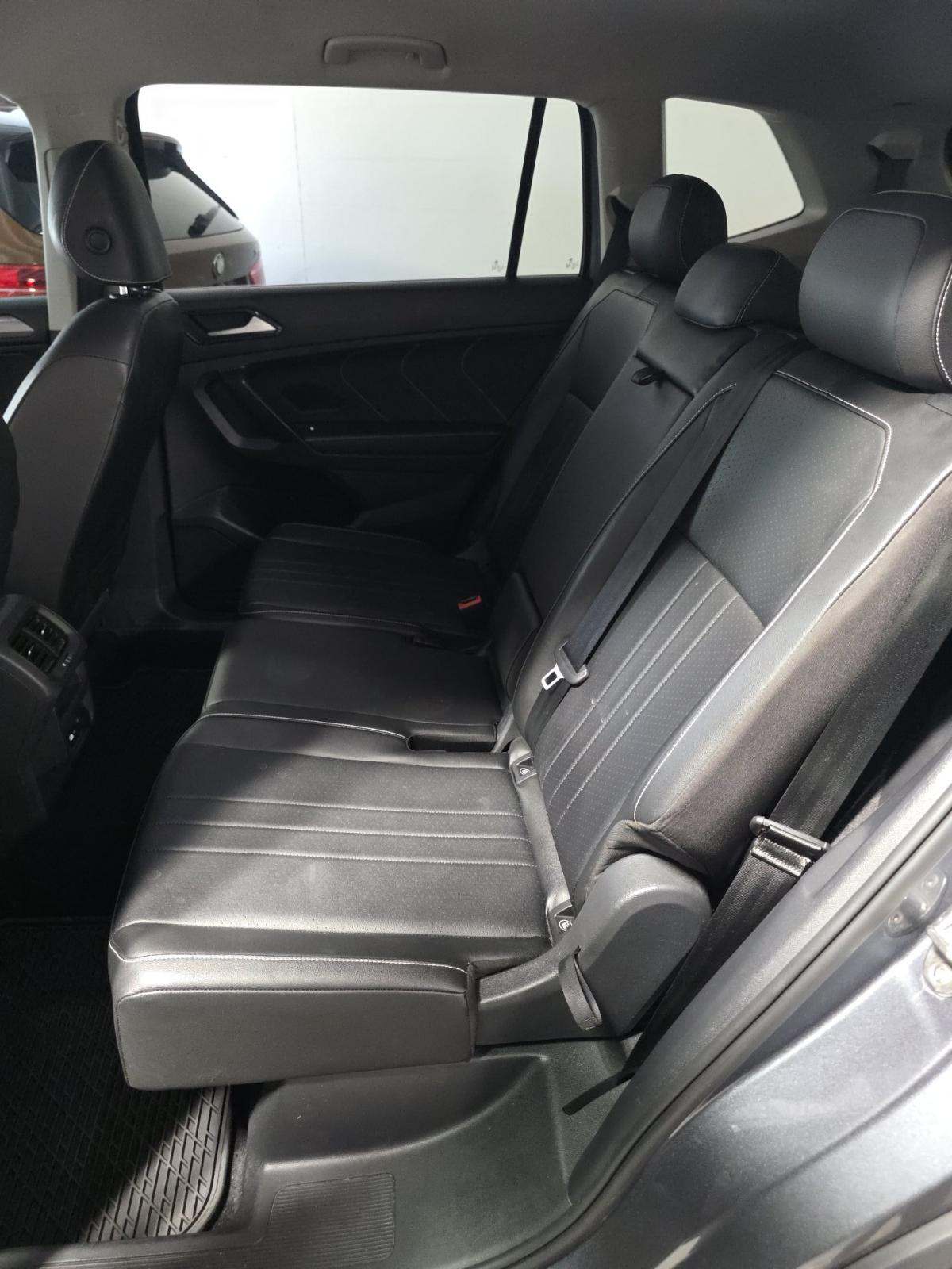 2022 Volkswagen Tiguan 2.0T SE FWD