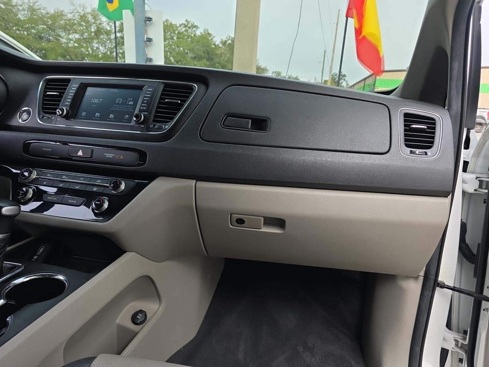 2020 Kia Sedona EX FWD