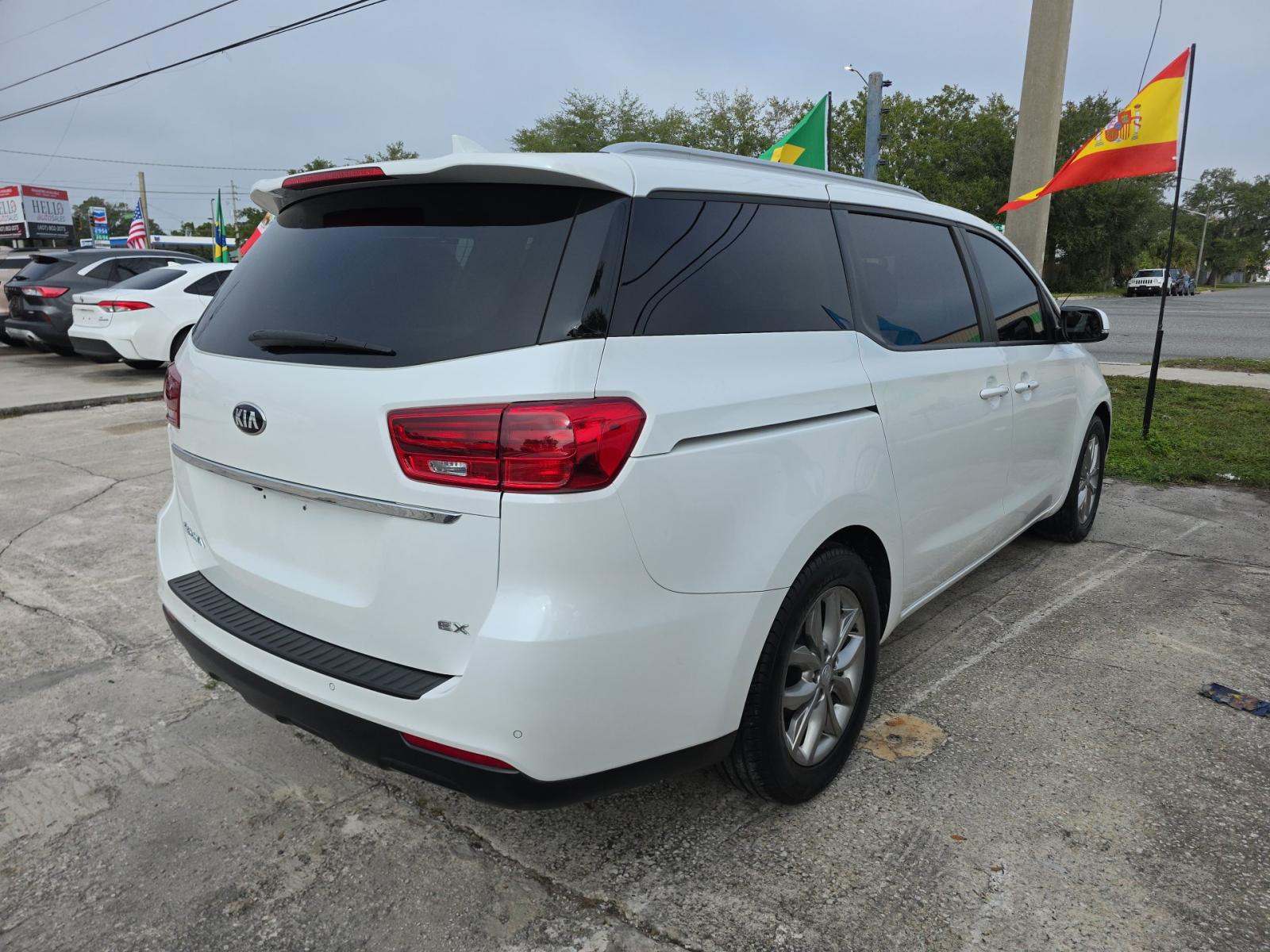 2020 Kia Sedona EX FWD
