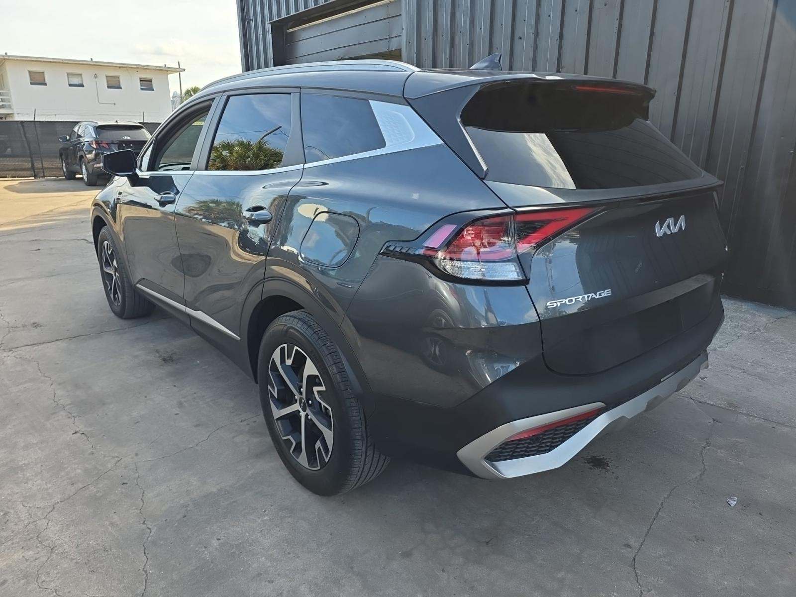 2023 Kia Sportage Hybrid EX AWD