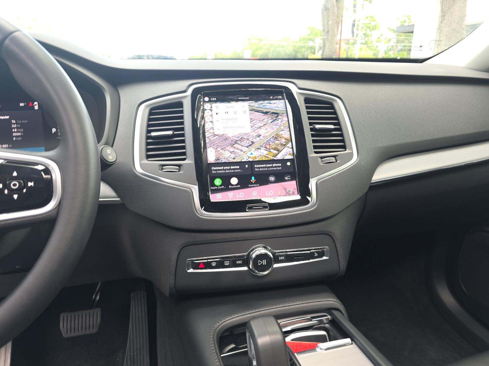 2023 Volvo XC90 B5 Core AWD