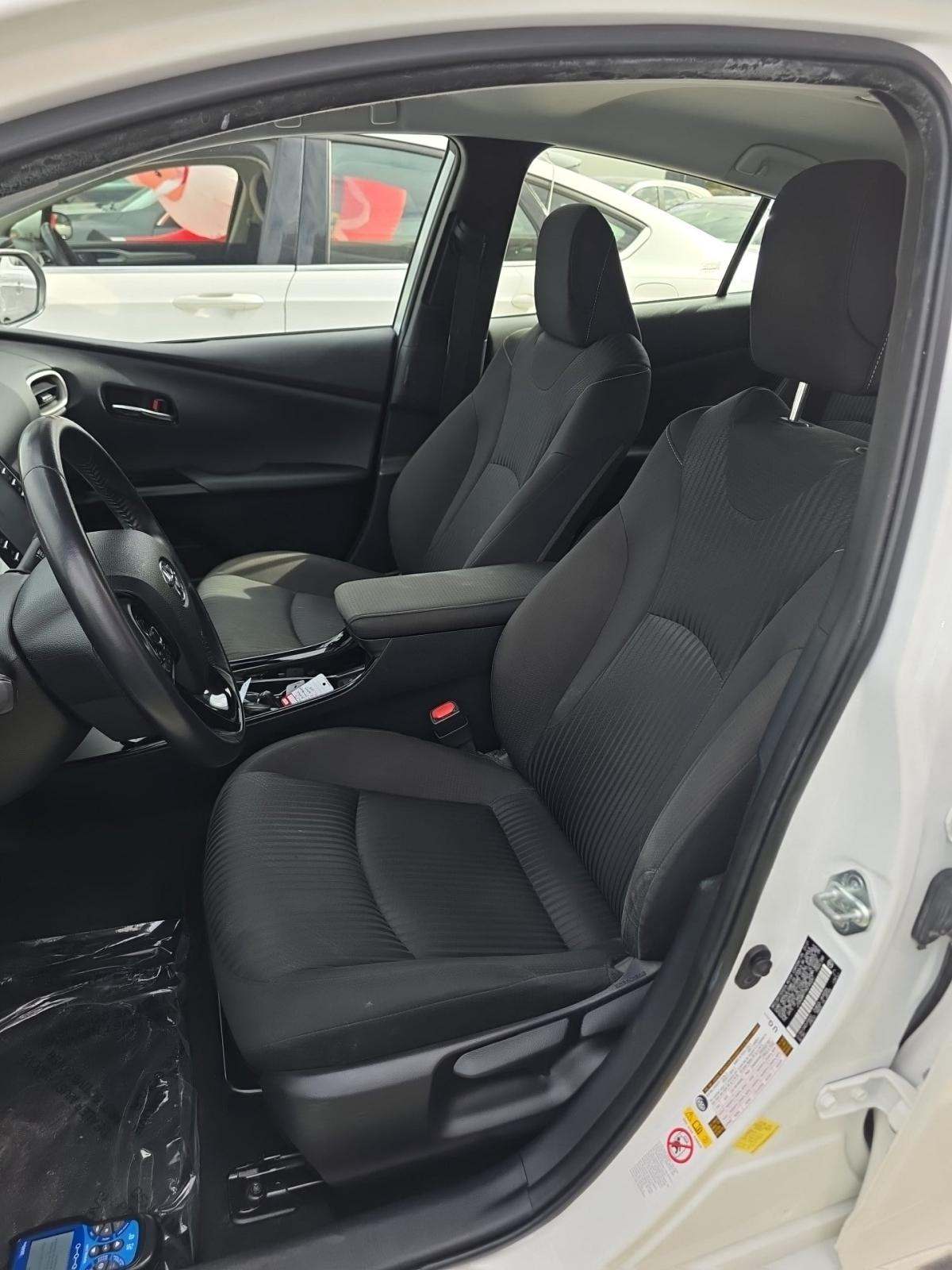 2021 Toyota Prius Prime LE FWD