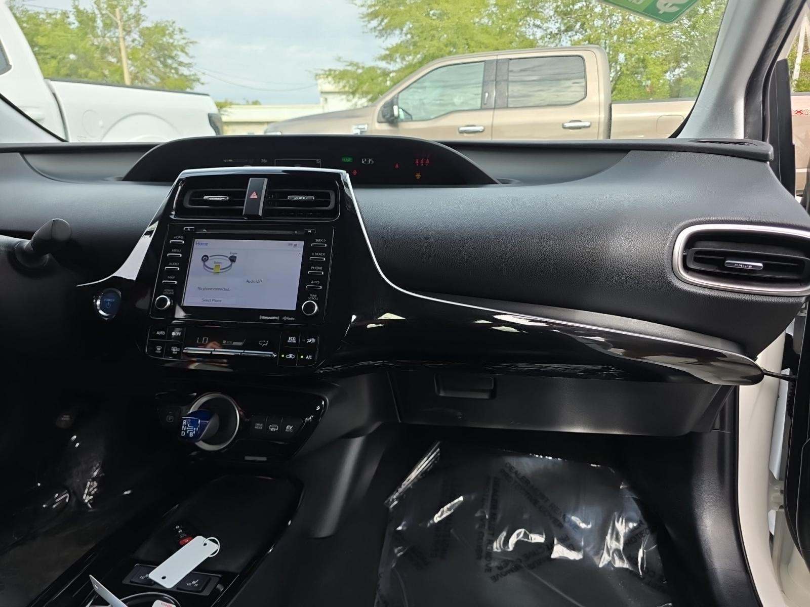 2021 Toyota Prius Prime LE FWD