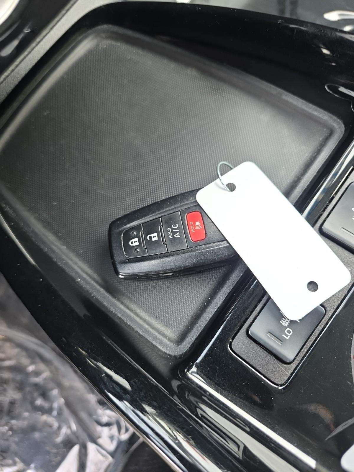 2021 Toyota Prius Prime LE FWD