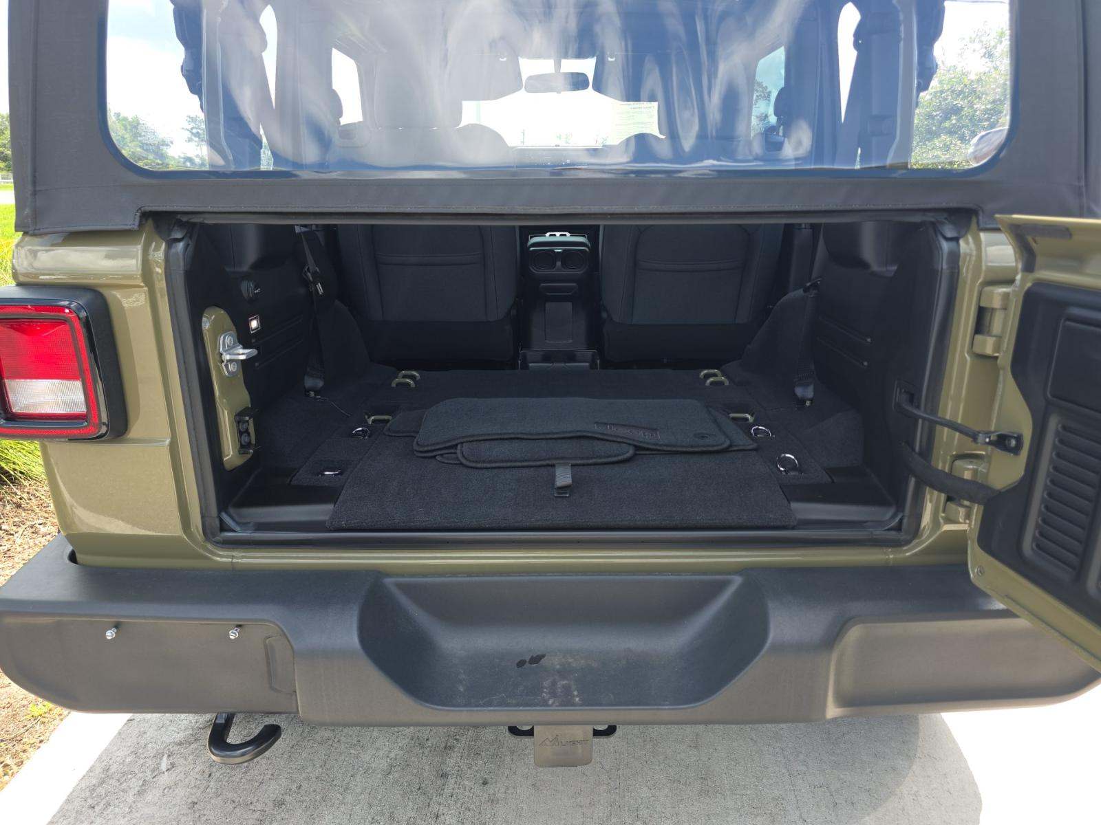 2025 Jeep Wrangler Sport AWD