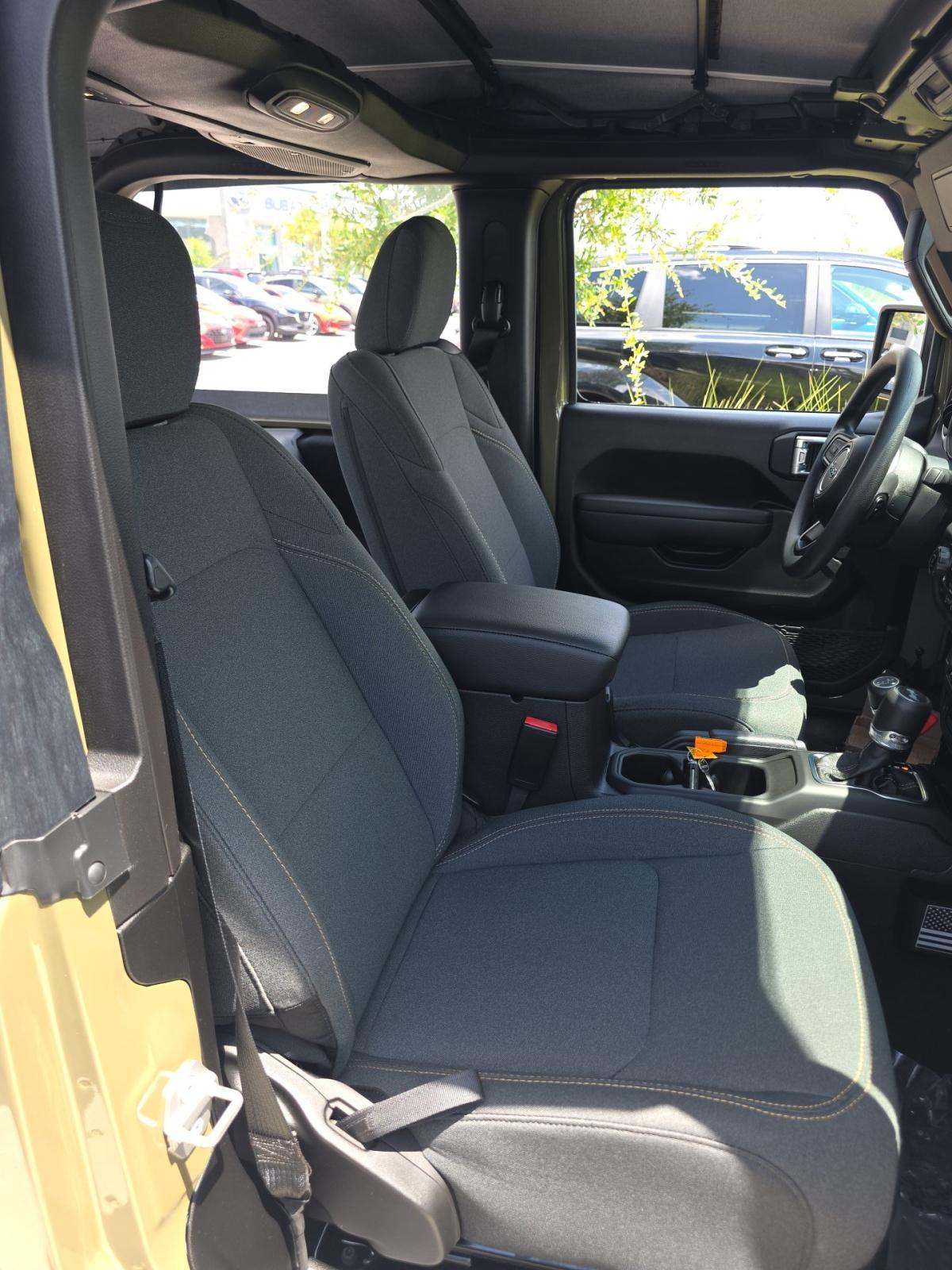 2025 Jeep Wrangler Sport AWD